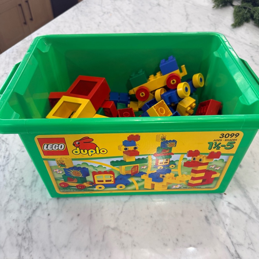 Lego Duplo #3099 - Large Lot Of Legos Pieces - Excellent Condition